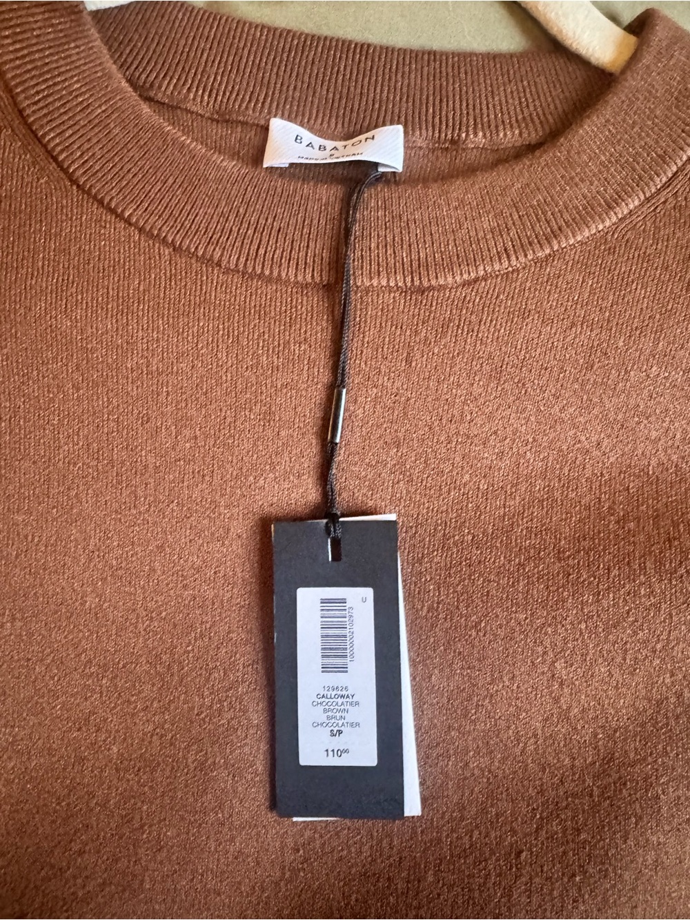 Aritzia Calloway Sweater - NWT - Picture 4 of 4